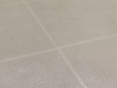 桶裝太貴？這款氫化彩砂性能不輸，還能壓平縫！